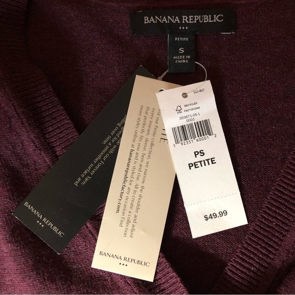 Banana Republic Factory Burgundy V Neck Cardigan Sleeve Detail Size Petite Small - Picture 6 of 6